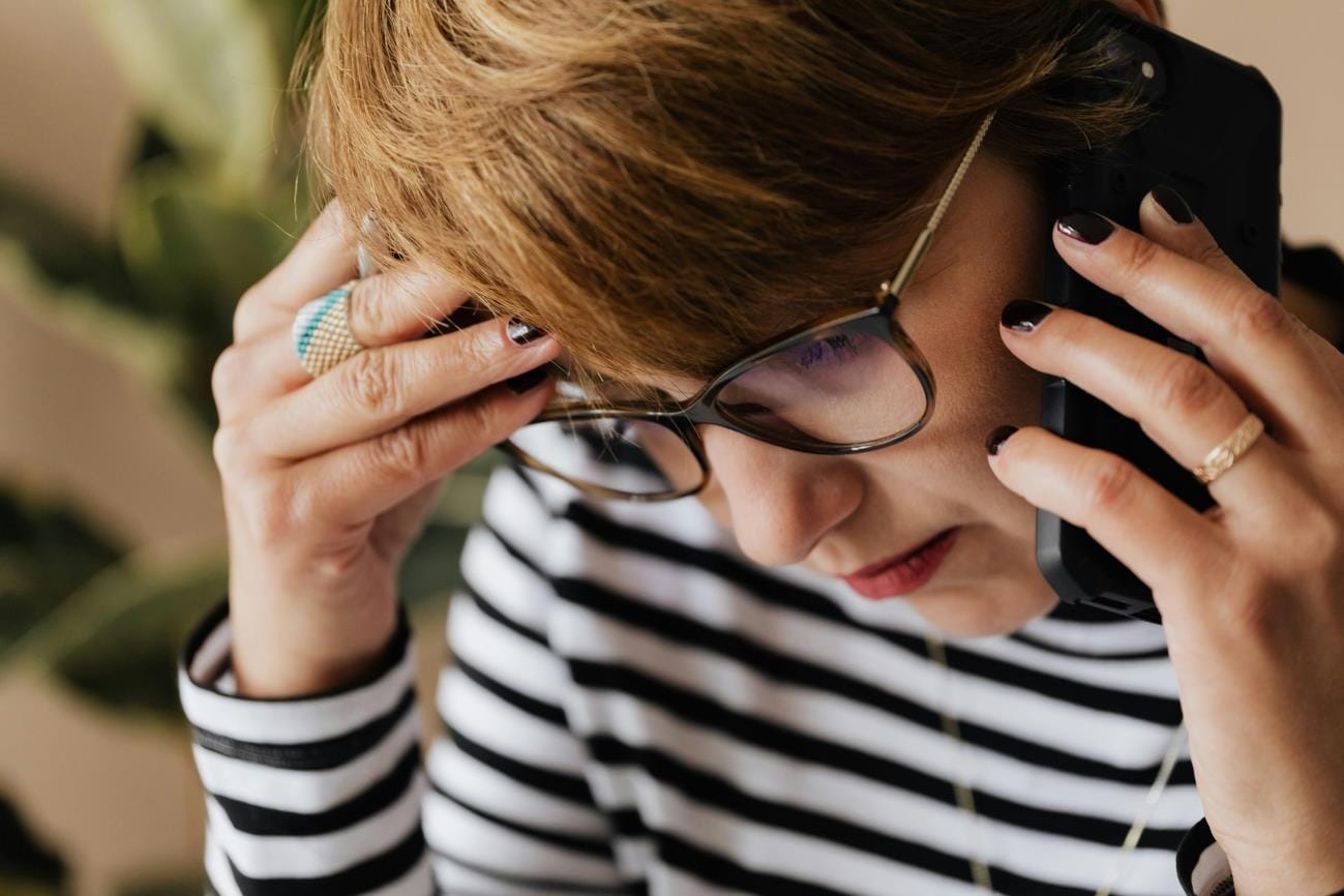 How to Keep Your Cell Phone Secure from Scams and Fraud