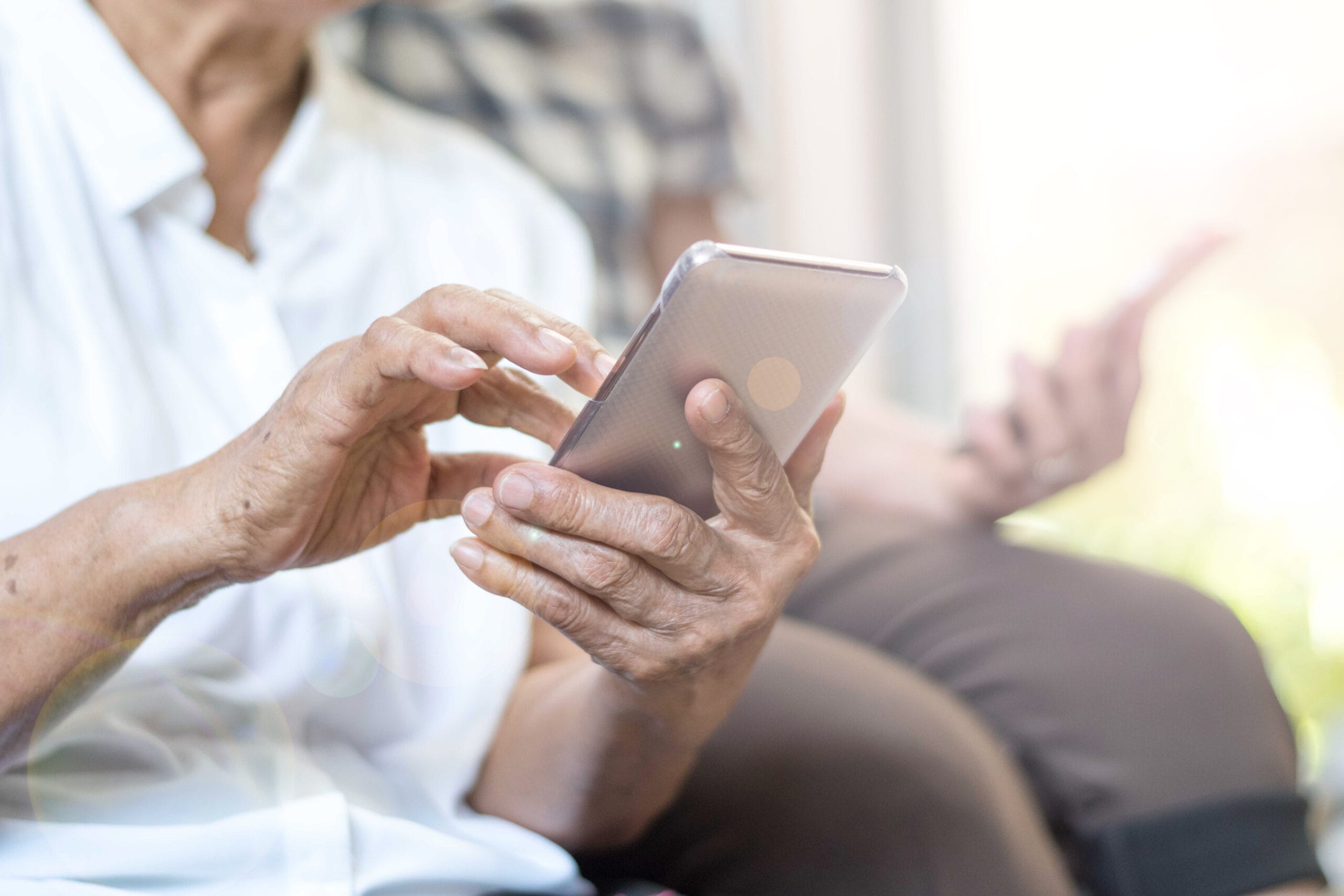 5 Common Moments That Quietly Drain Your Phone’s Data